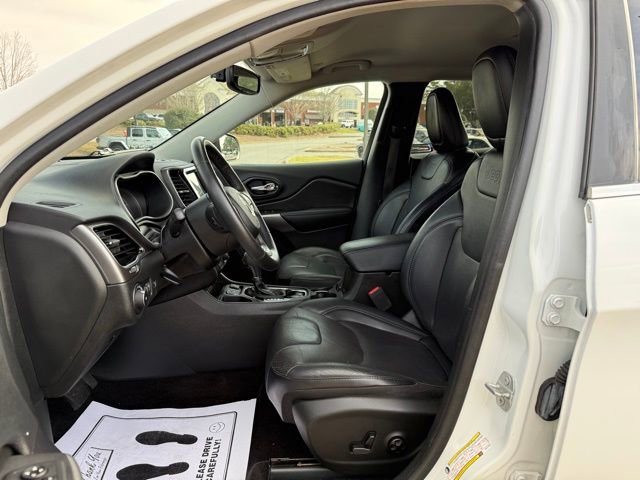 Used 2019 Jeep Cherokee Limited image 13