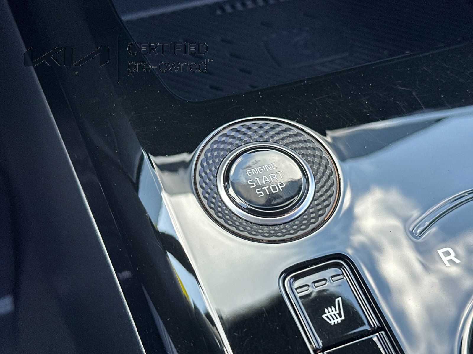 Certified 2024 Kia Niro EX FWD image 24
