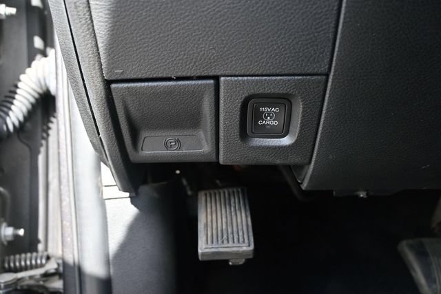 Used 2024 RAM 3500 Limited AWD/4WD image 18
