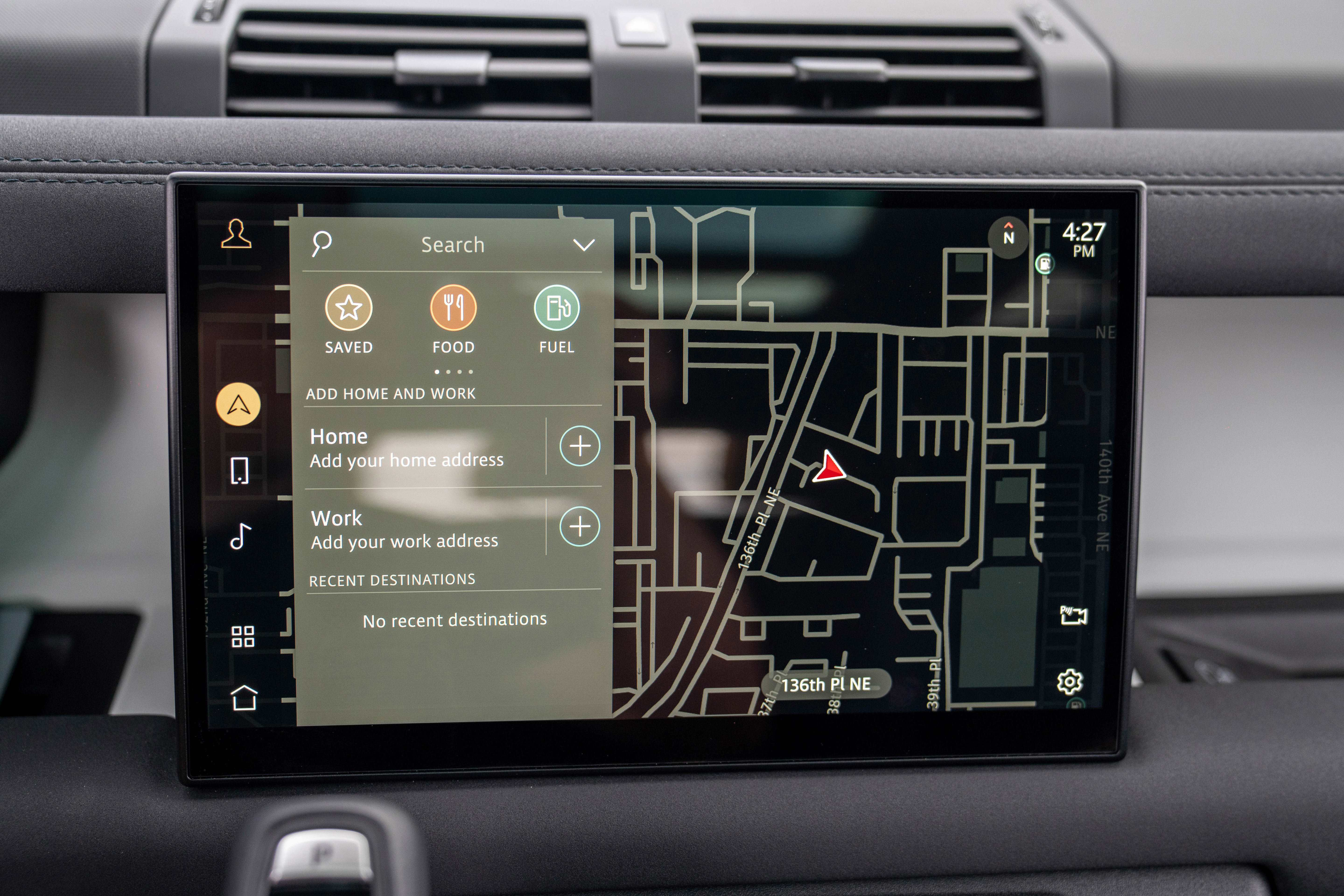 Used 2022 Land Rover Defender 90 X-Dynamic S image 21