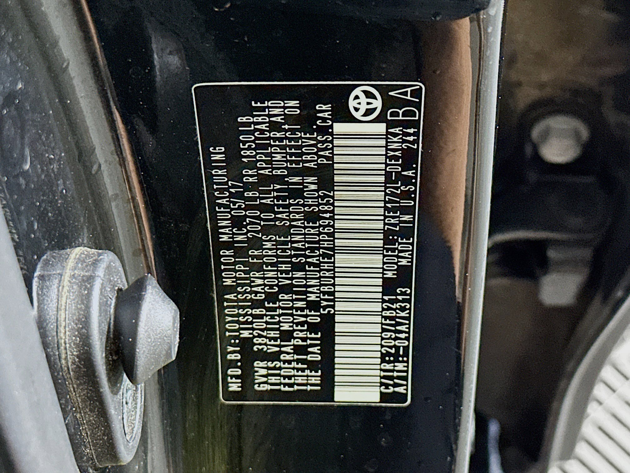 Used 2017 Toyota Corolla LE image 12