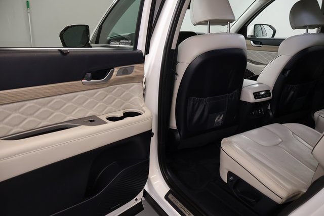 Used 2022 Hyundai Palisade Calligraphy w/ Cargo Package FWD image 27