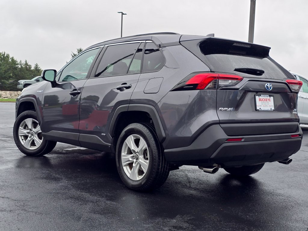Used 2021 Toyota RAV4 XLE w/ Convenience Package AWD/4WD image 6