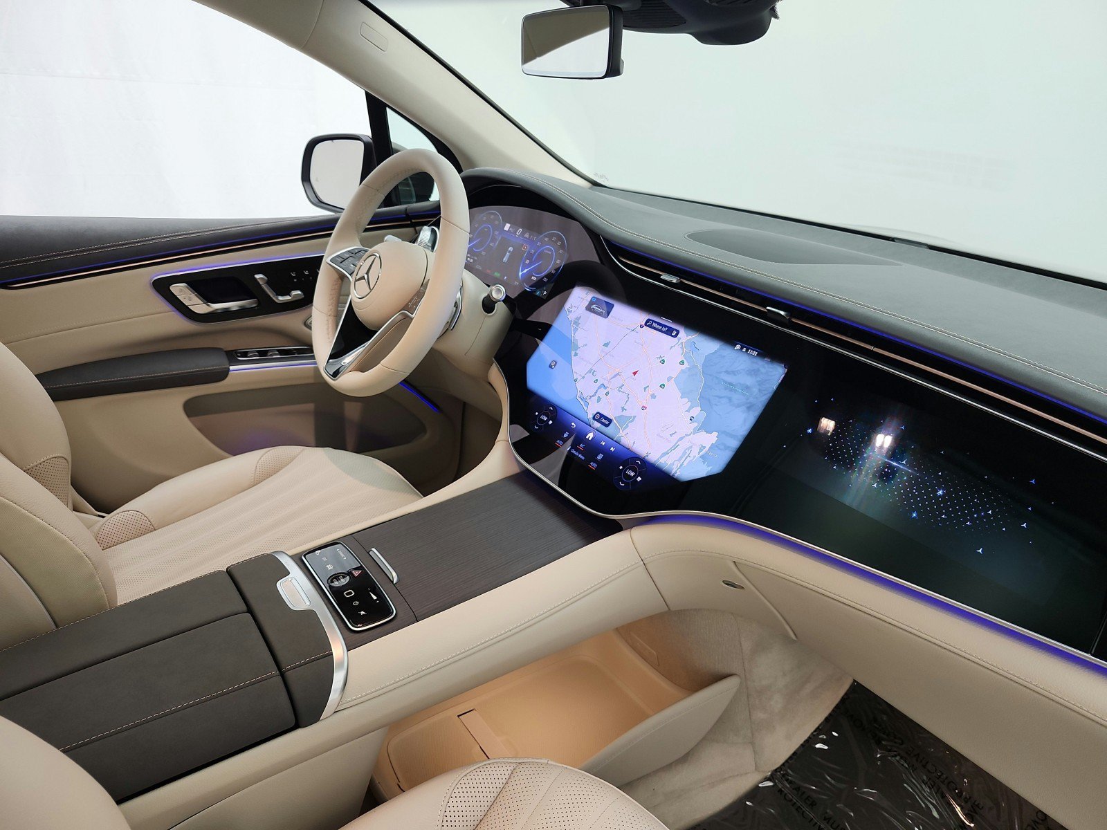 New 2027 Mercedes-Benz EQS 400 4MATIC SUV image 13