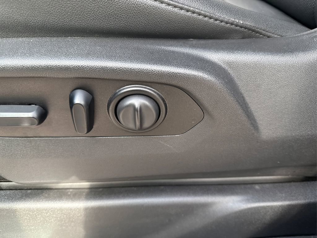 Used 2021 Chevrolet Silverado 2500 LTZ w/ LTZ Plus Package image 24