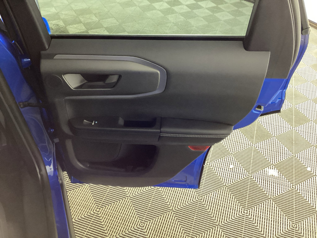 Used 2025 Ford Bronco Sport Outer Banks w/ Outer Banks Tech Package+ image 12