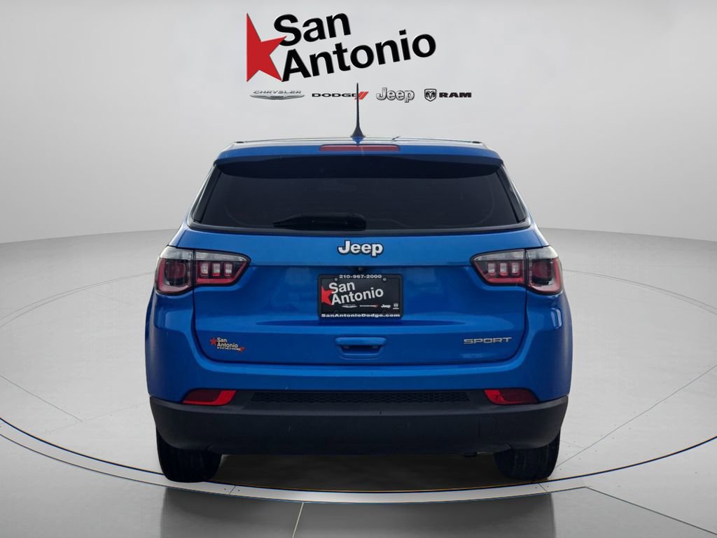 Used 2021 Jeep Compass Sport image 7