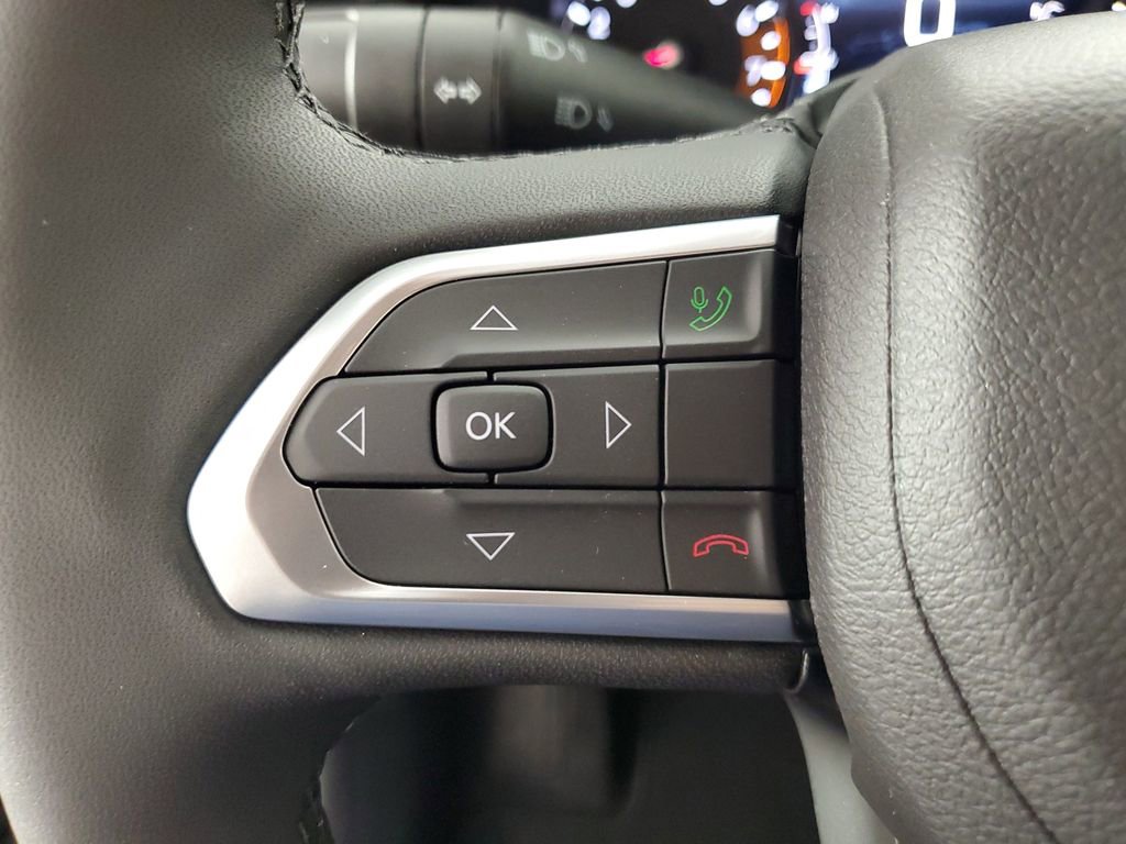 New 2026 Jeep Compass Latitude image 22