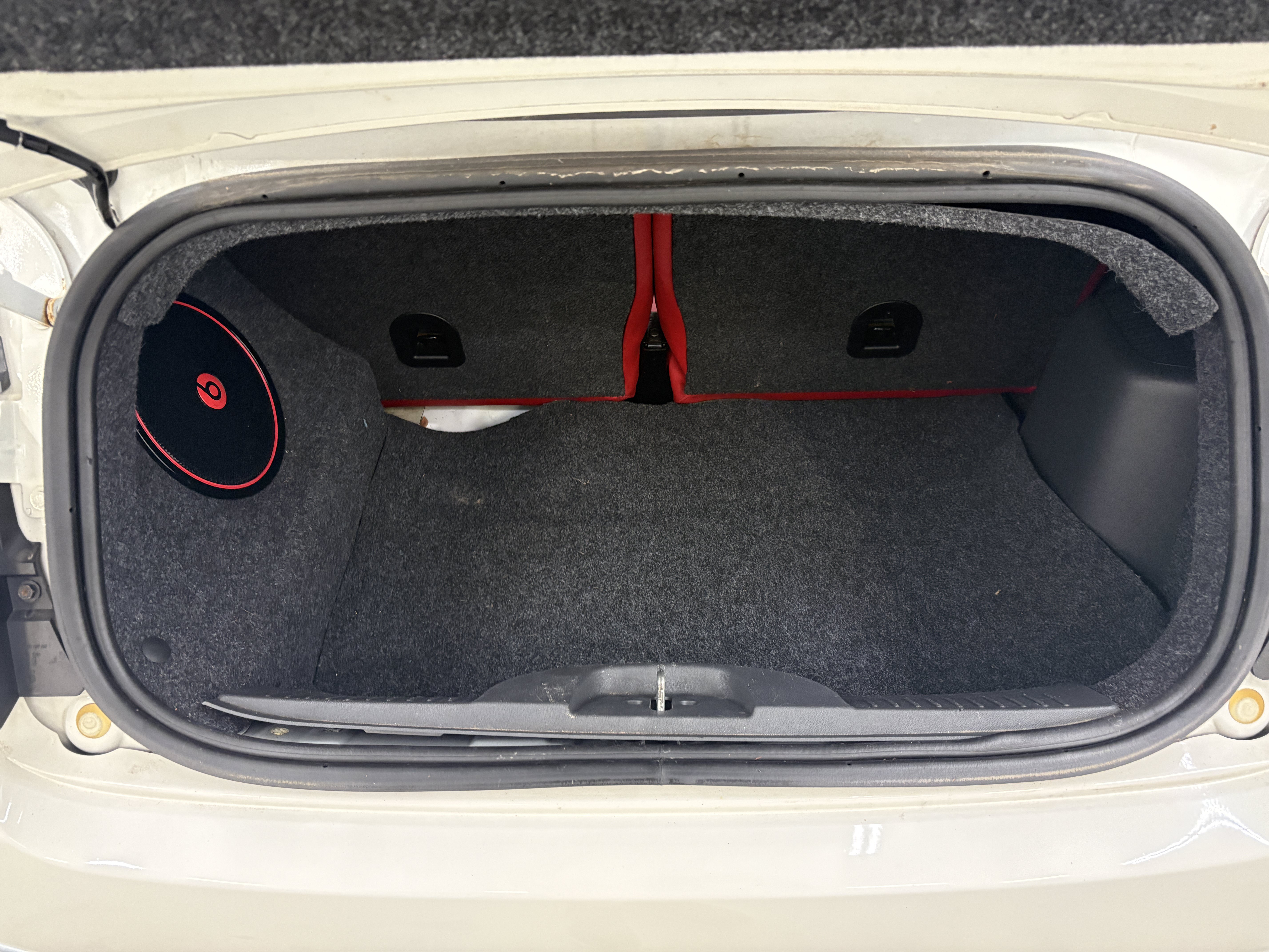 Used 2013 FIAT 500 Lounge w/ Luxury Leather Pkg FWD image 8