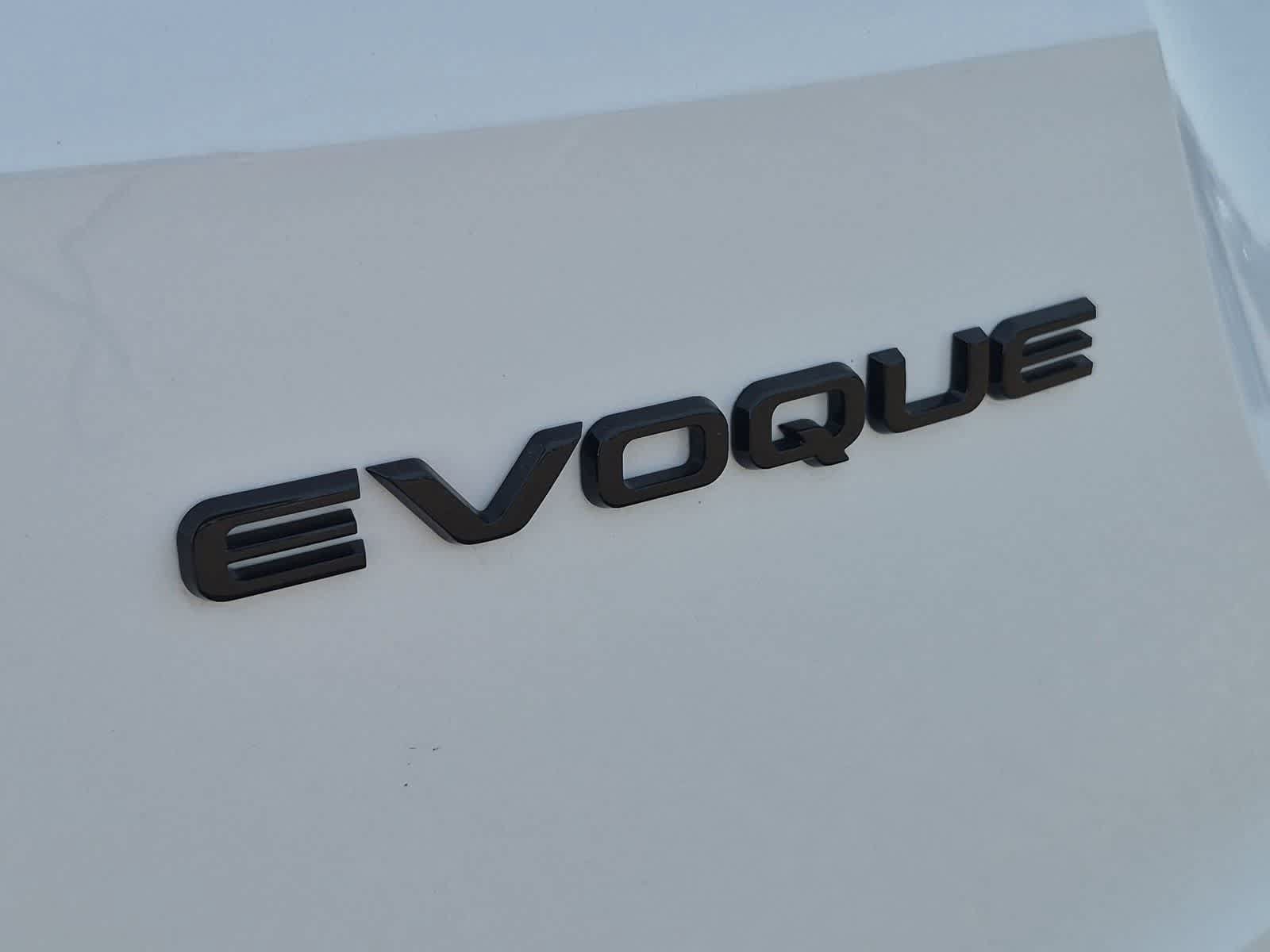 New 2026 Land Rover Range Rover Evoque Hoxton AWD/4WD image 4