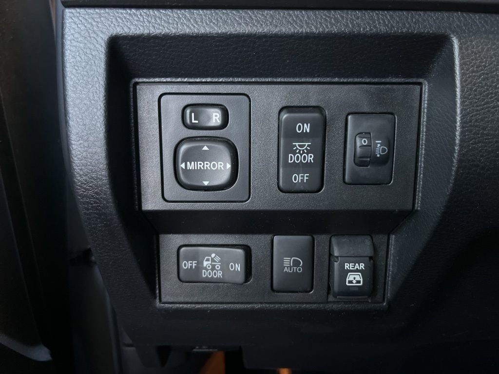 Used 2019 Toyota Tundra SR5 w/ TRD Off Road Package image 13