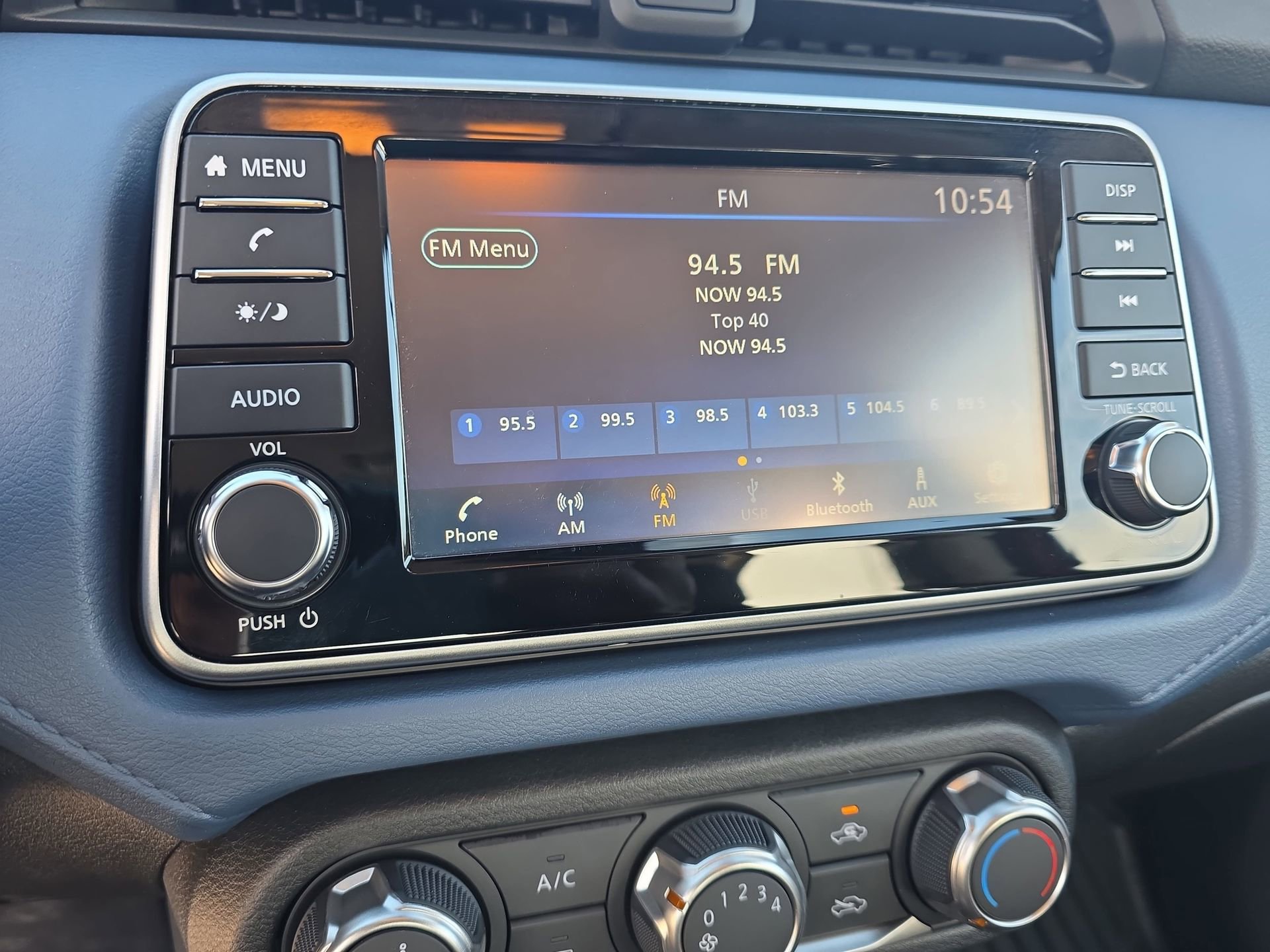 Certified 2025 Nissan Versa SV w/ Trunk Package image 20