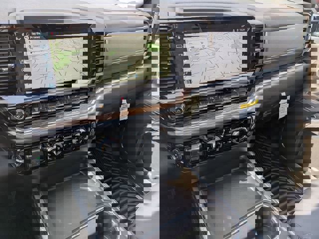 New 2026 Chevrolet Silverado 2500 LT w/ All Star Edition image 21