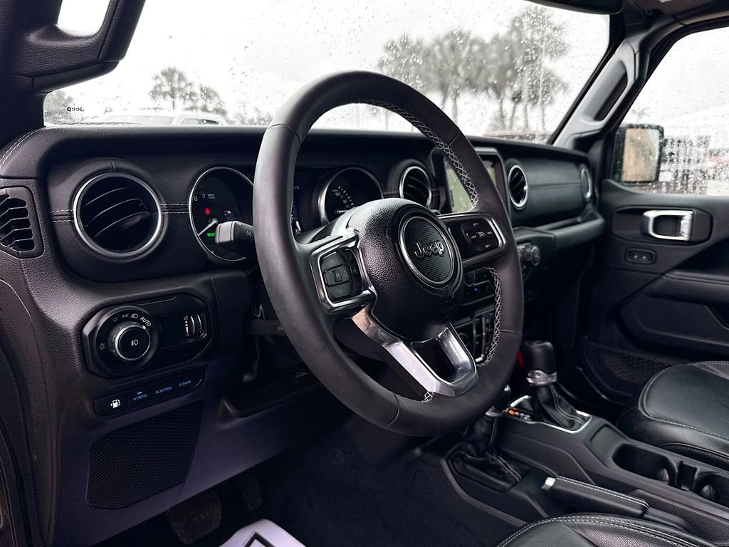 Used 2023 Jeep Wrangler Unlimited Sahara w/ Cold Weather Group image 25