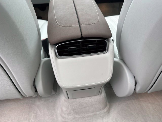 Used 2023 Mercedes-Benz EQS 580 4MATIC SUV image 16