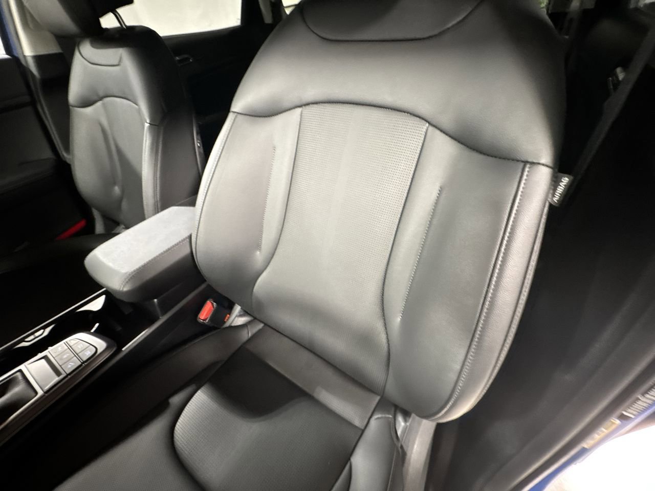 New 2026 Kia Sportage EX w/ EX Panorama Roof Package image 18