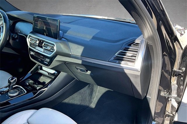 Used 2022 BMW X3 xDrive30i w/ M Sport Package image 15