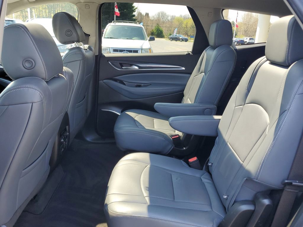 Used 2019 Buick Enclave Premium w/ Experience Buick Package AWD/4WD image 31