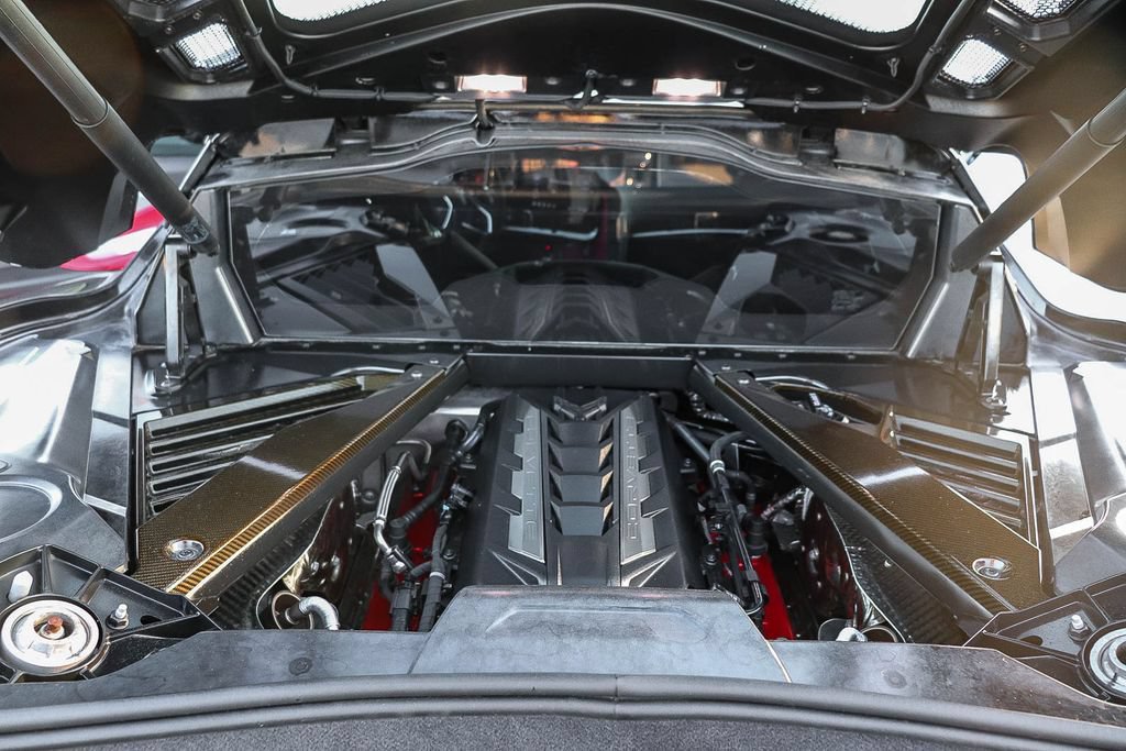 Used 2020 Chevrolet Corvette Stingray Preferred Cpe w/ 2LT Preferred Equipment Group RWD image 28