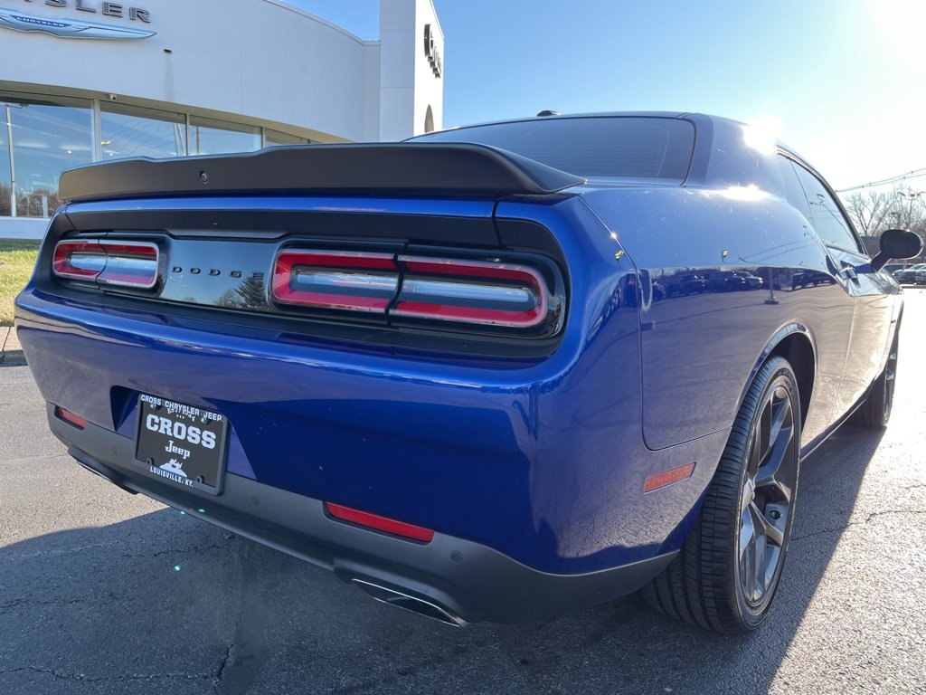 Used 2022 Dodge Challenger R/T w/ Blacktop Package image 45