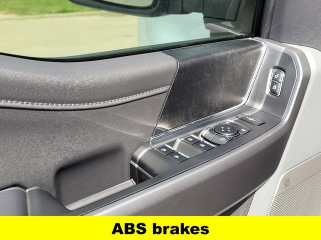 New 2026 Ford F250 XLT w/ XLT Premium Package image 24