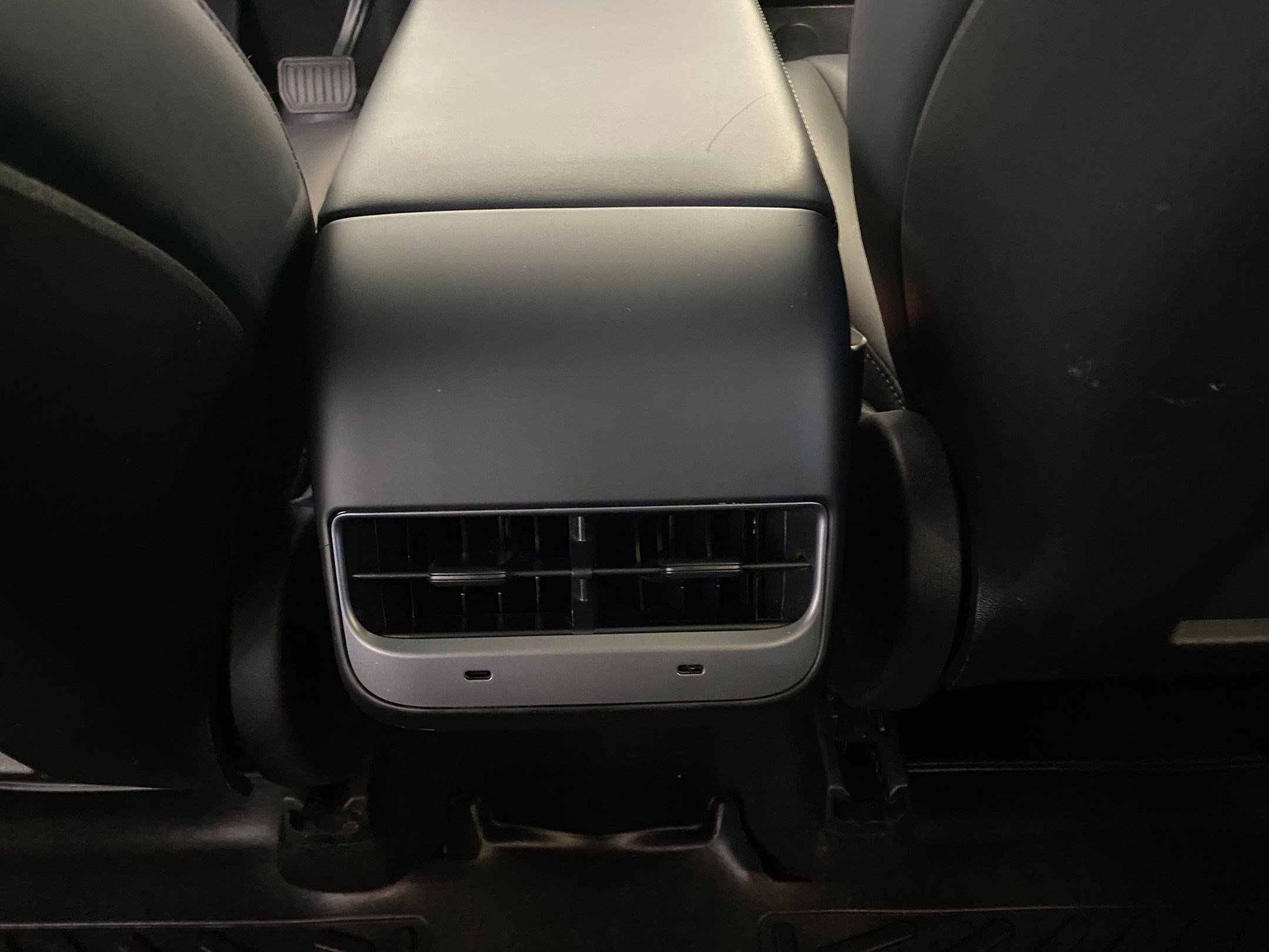 Used 2020 Tesla Model Y Performance image 27