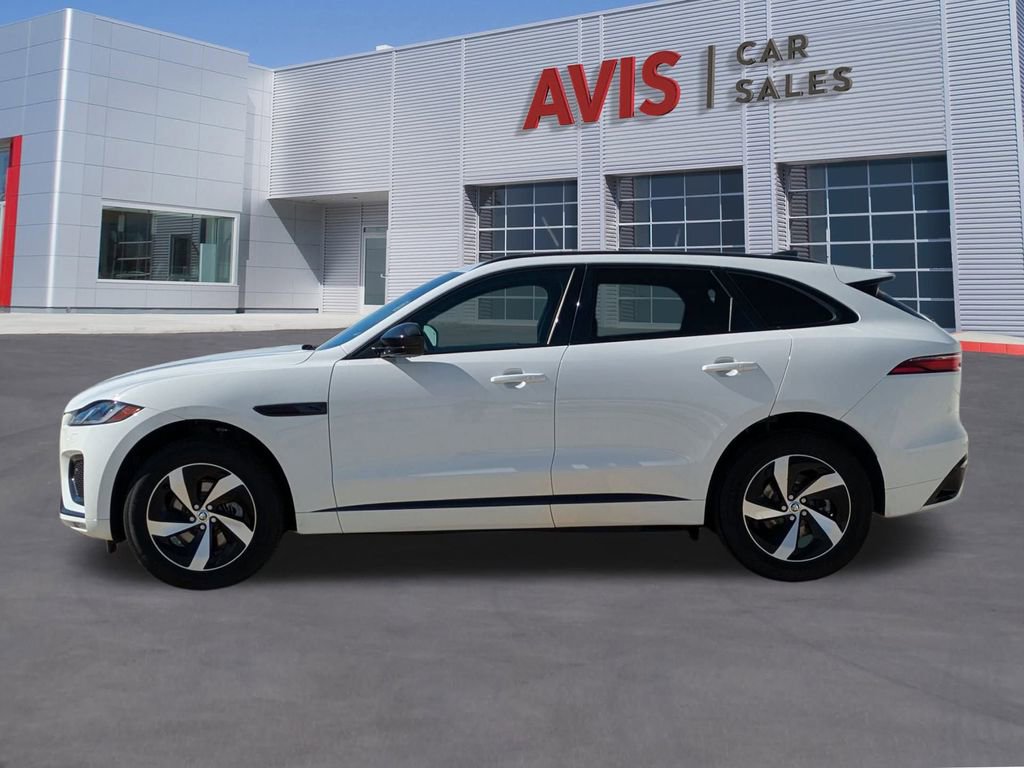 Used 2024 Jaguar F-PACE R-Dynamic S image 10