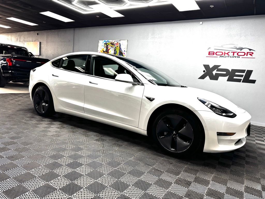 Used 2018 Tesla Model 3 Long Range AWD/4WD image 2