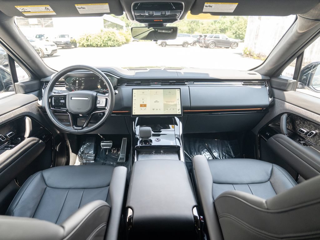 Certified 2026 Land Rover Range Rover Sport Dynamic SE AWD/4WD image 18