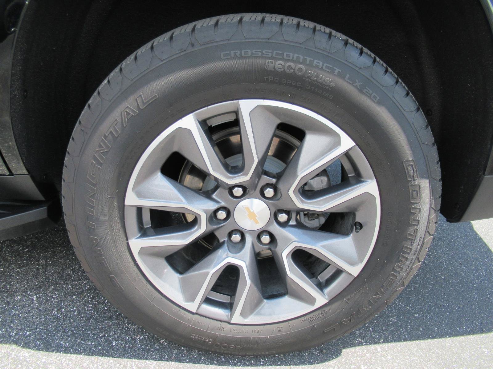Certified 2024 Chevrolet Tahoe LS w/ Driver Alert Package RWD image 8