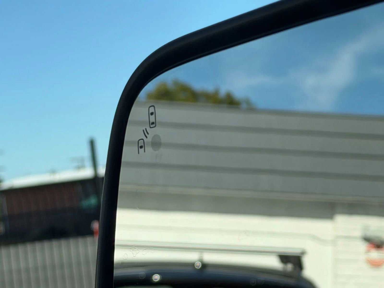 Used 2015 Ford Explorer XLT w/ Equipment Group 202A AWD/4WD image 55