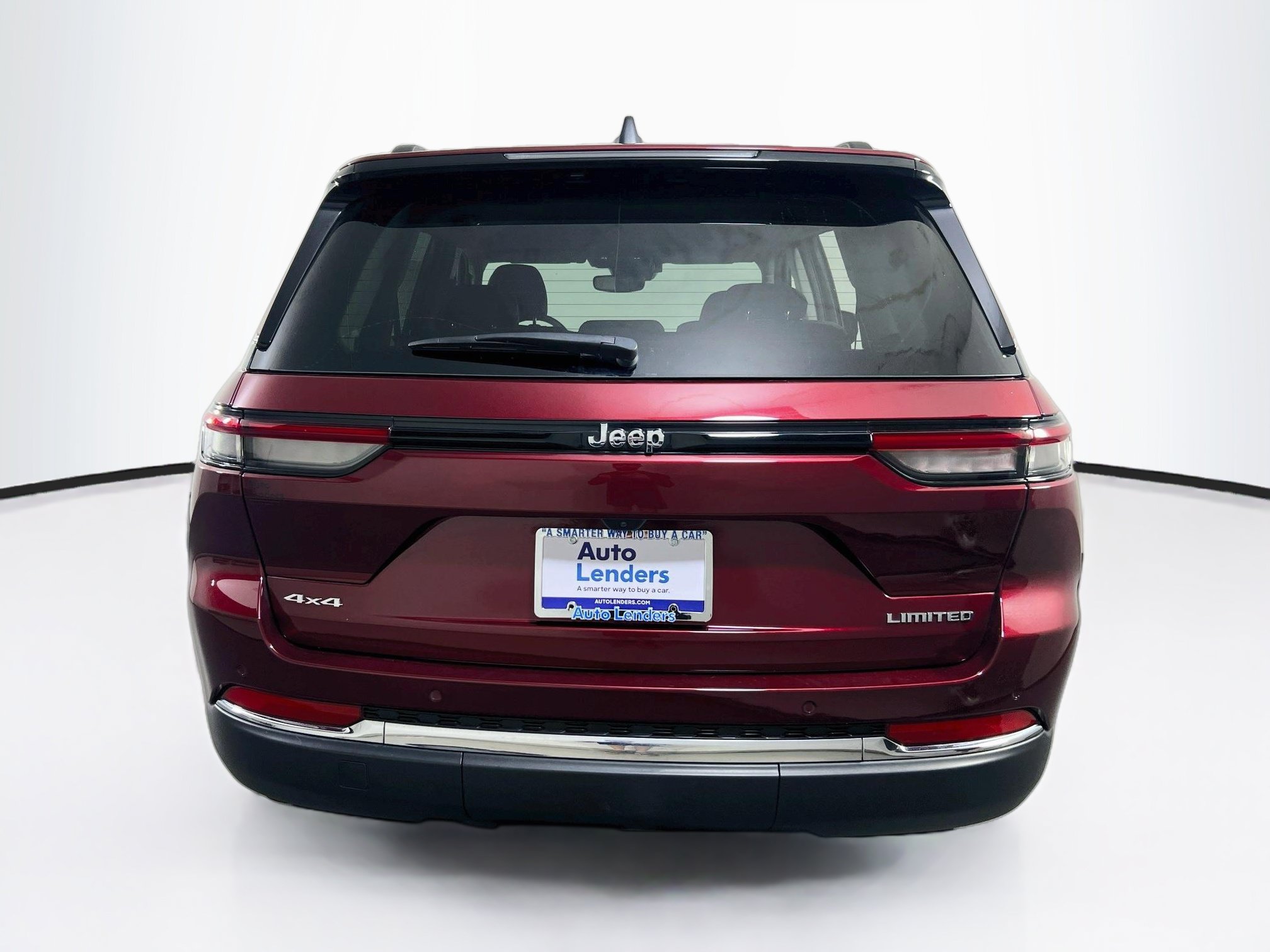 Used 2023 Jeep Grand Cherokee Limited w/ Trailer Tow Prep Group (B) AWD/4WD image 6