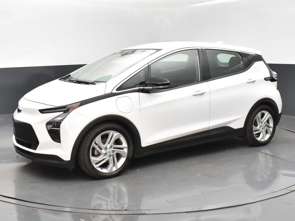 Used 2023 Chevrolet Bolt LT w/ Driver Confidence Package image 1
