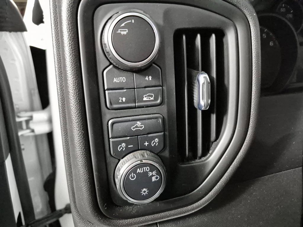 Certified 2022 Chevrolet Silverado 1500 W/T w/ WT Value Package image 16