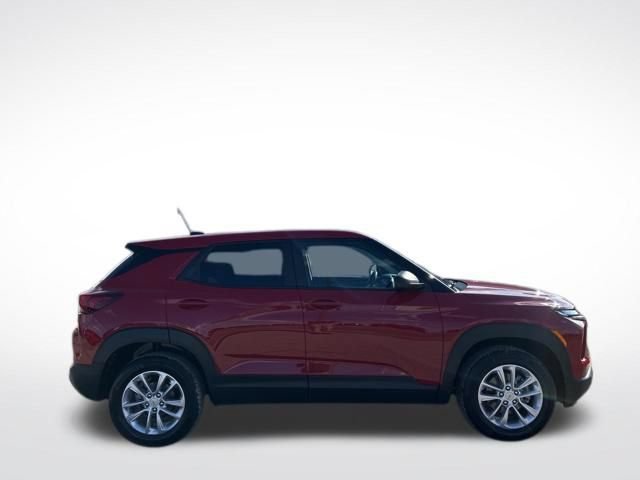 New 2026 Chevrolet TrailBlazer LS w/ LS Convenience Package AWD/4WD image 16
