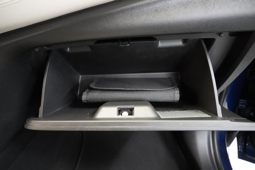 Used 2022 Buick Encore GX Select AWD/4WD image 39
