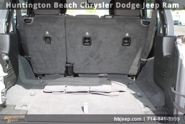 Used 2023 Jeep Wrangler Sport S image 35