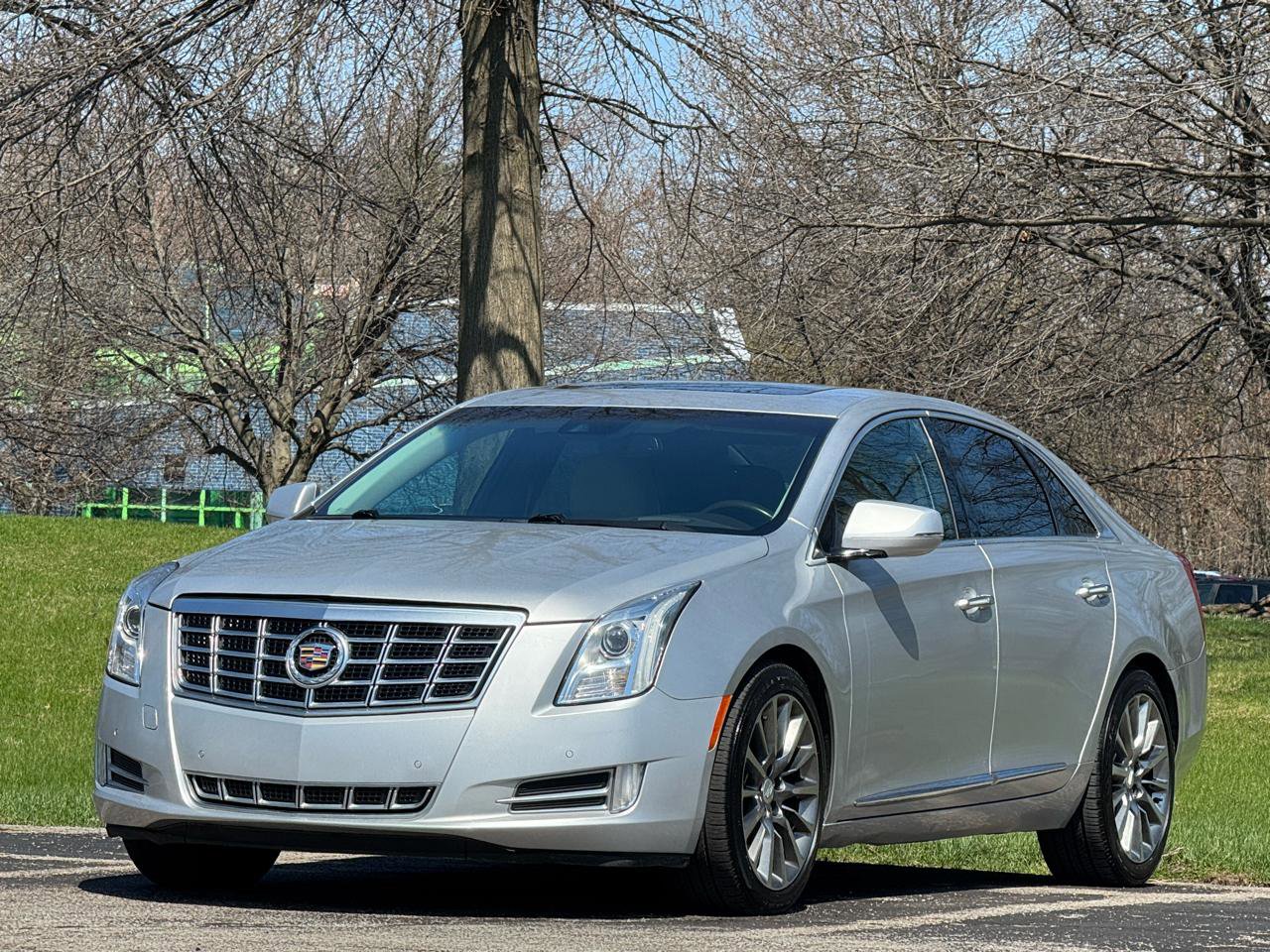 Used 2014 Cadillac XTS Premium image 4