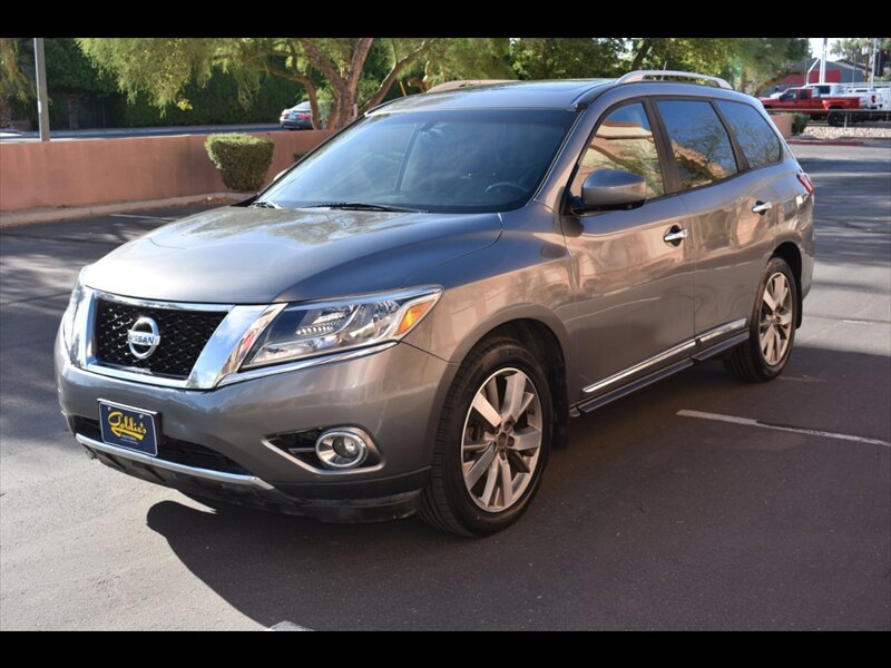 Used 2015 Nissan Pathfinder Platinum AWD/4WD image 3