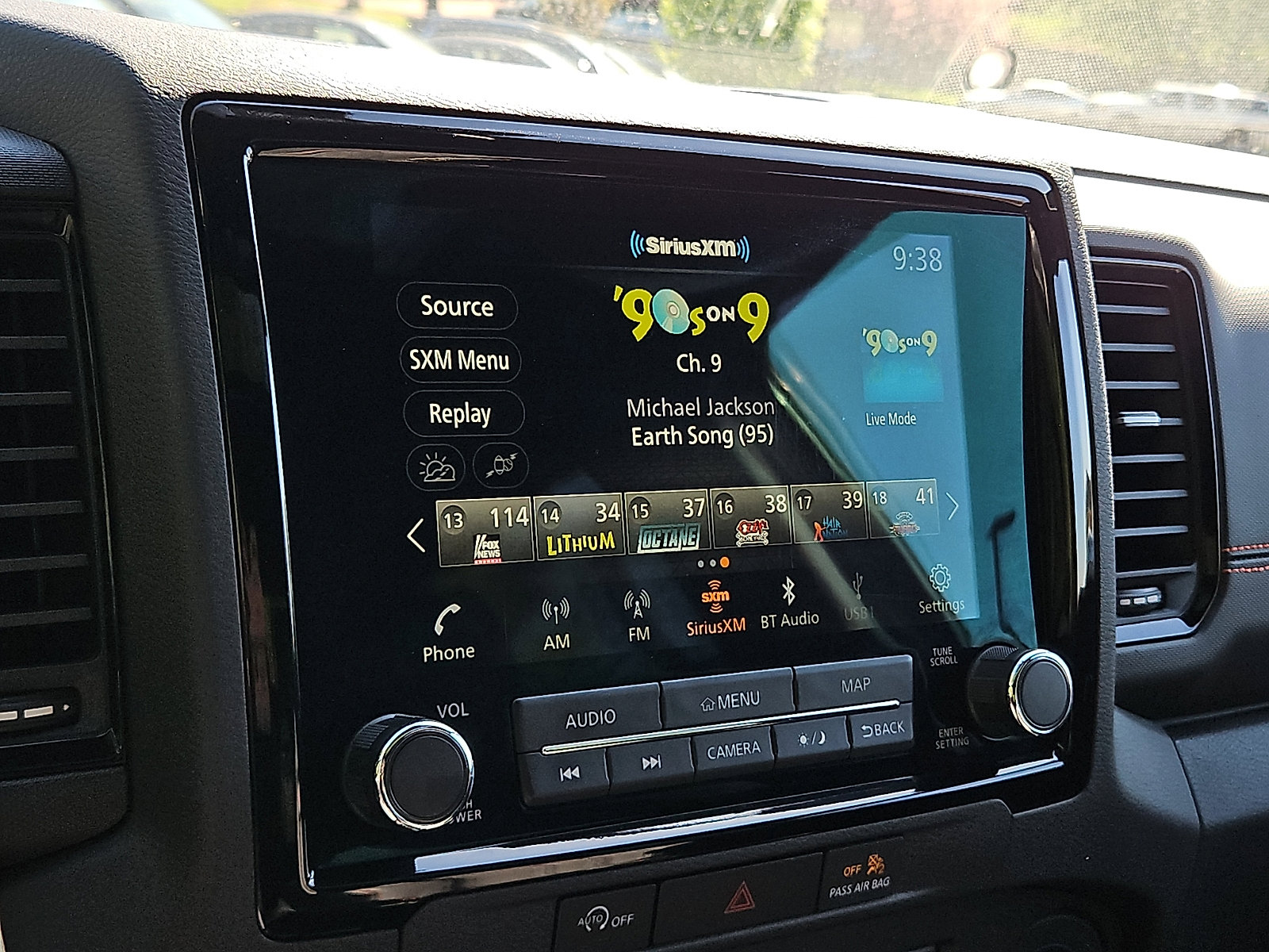 Certified 2023 Nissan Frontier PRO-4X w/ Pro-4X Premium Package AWD/4WD image 18