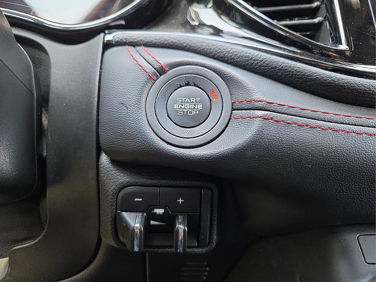 Used 2024 Dodge Durango GT AWD/4WD image 18