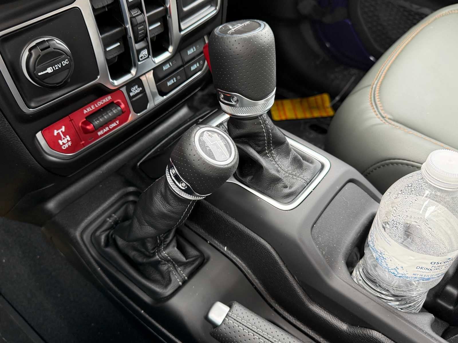 New 2026 Jeep Gladiator Mojave AWD/4WD image 19