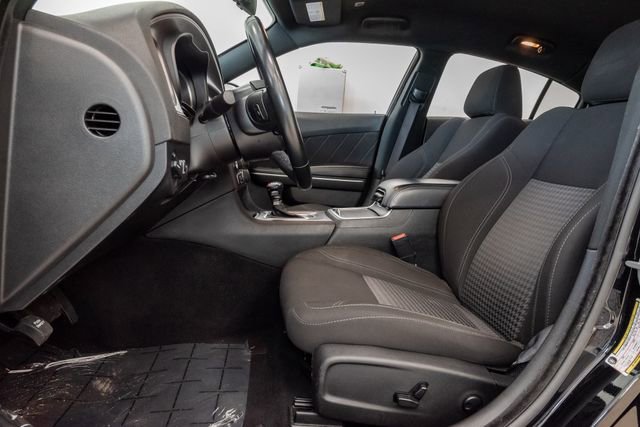 Used 2023 Dodge Charger SXT RWD image 11