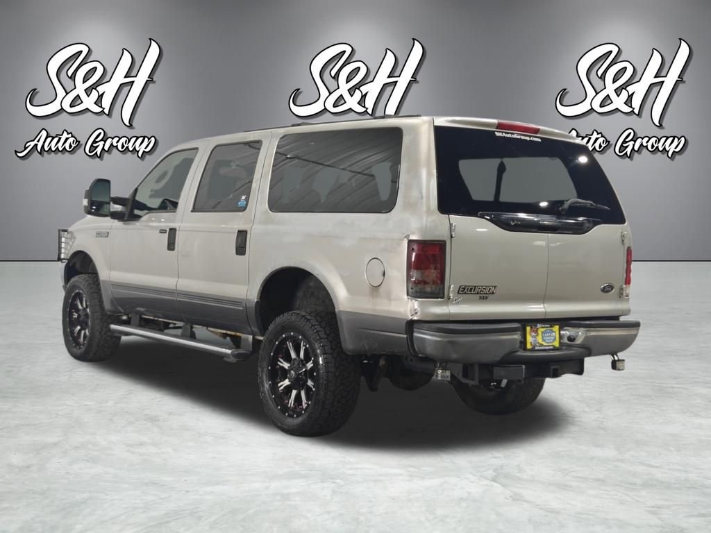 Used 2004 Ford Excursion XLT AWD/4WD image 15