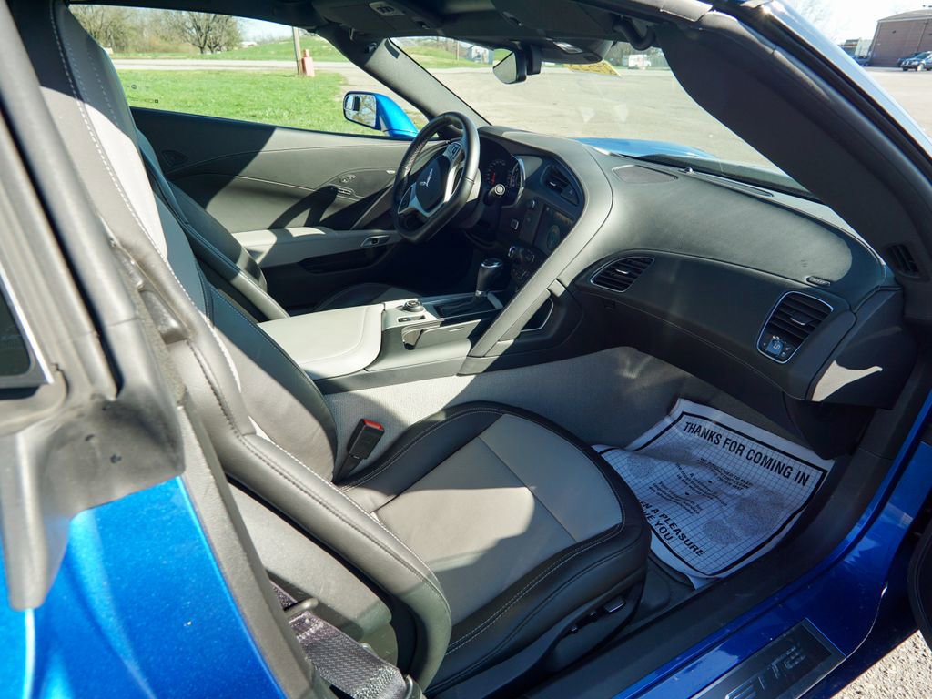 Used 2016 Chevrolet Corvette Stingray Coupe w/ 2LT Preferred Equipment Group image 25