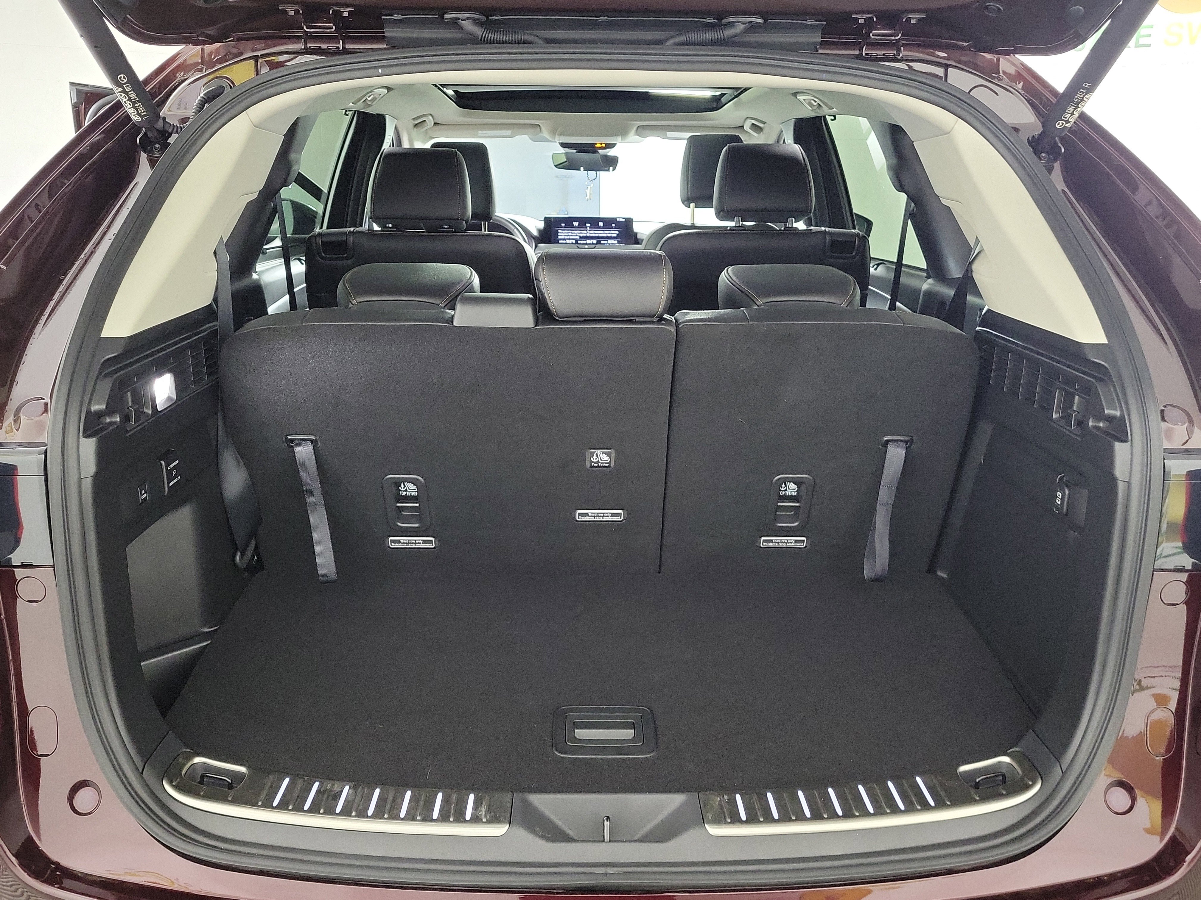 Certified 2025 MAZDA CX-90 Plug-In Hybrid w/Premium Sport image 27