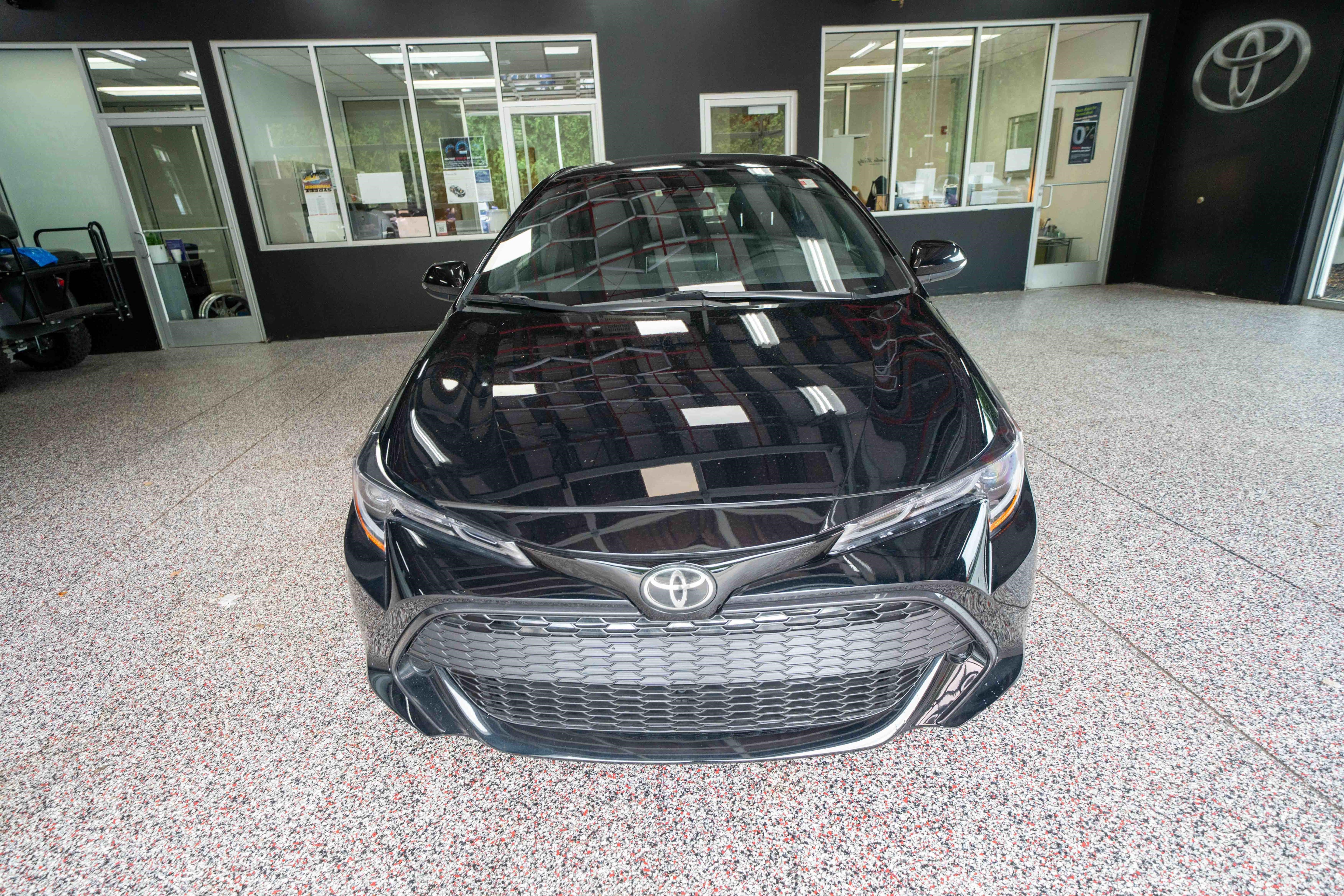 Used 2022 Toyota Corolla SE FWD image 6