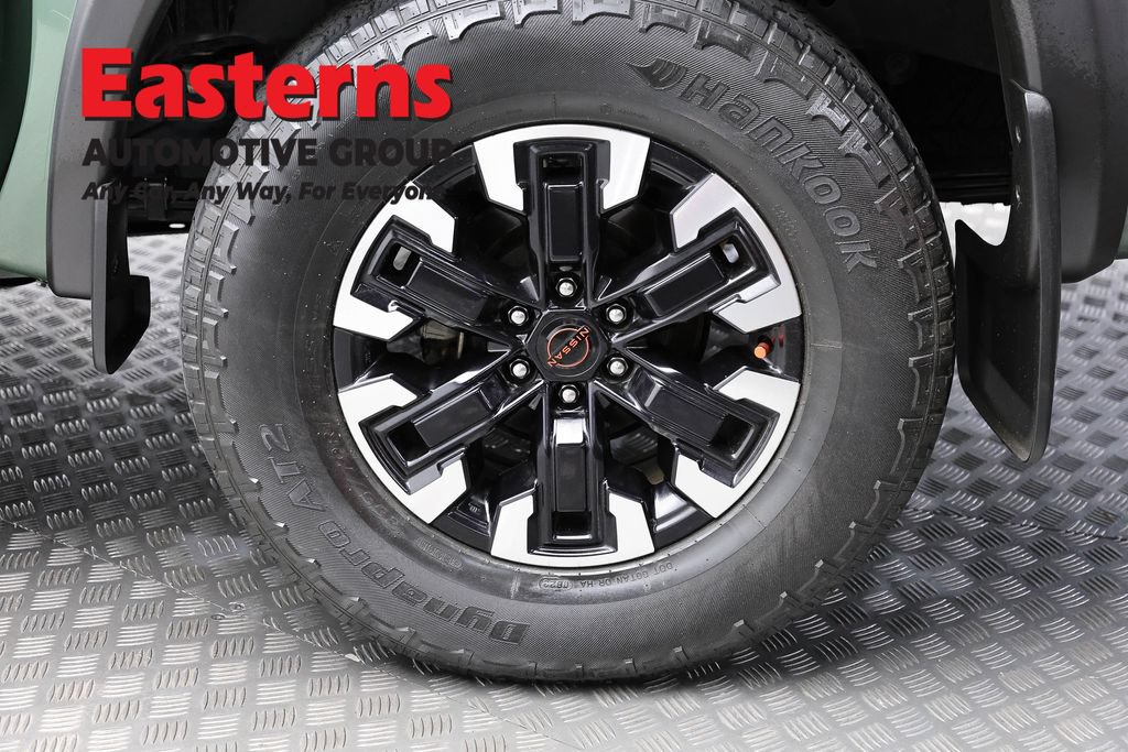Used 2023 Nissan Frontier PRO-4X AWD/4WD image 8