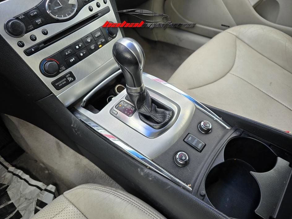 Used 2013 INFINITI G37 x w/ Premium Pkg image 16