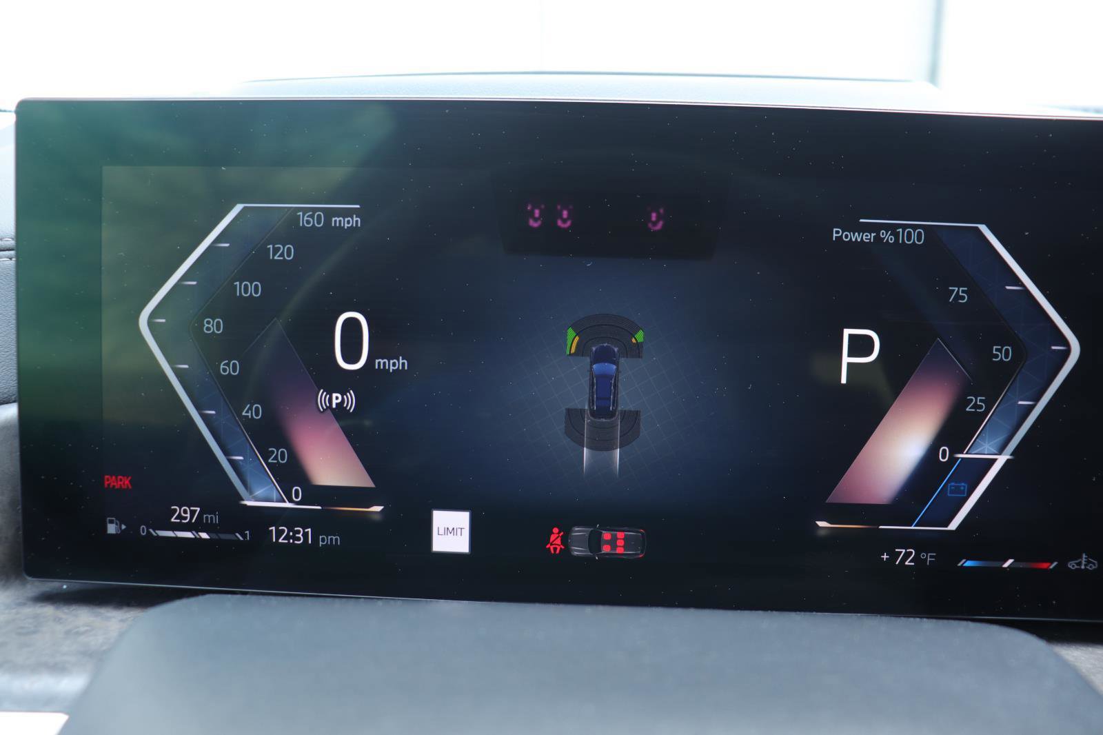 Used 2023 BMW X7 xDrive40i w/ Premium Package image 33